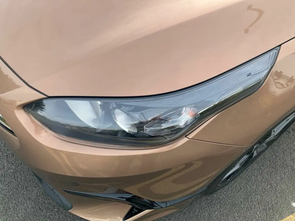 2022-kia-ceed-15-t-gdi-3-sportswagon-big-14