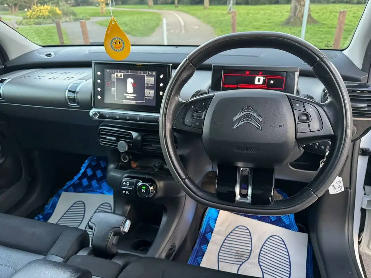 2016-citroen-c4-cactus-16bluehdi-flair-edition-ss-etg6-big-40