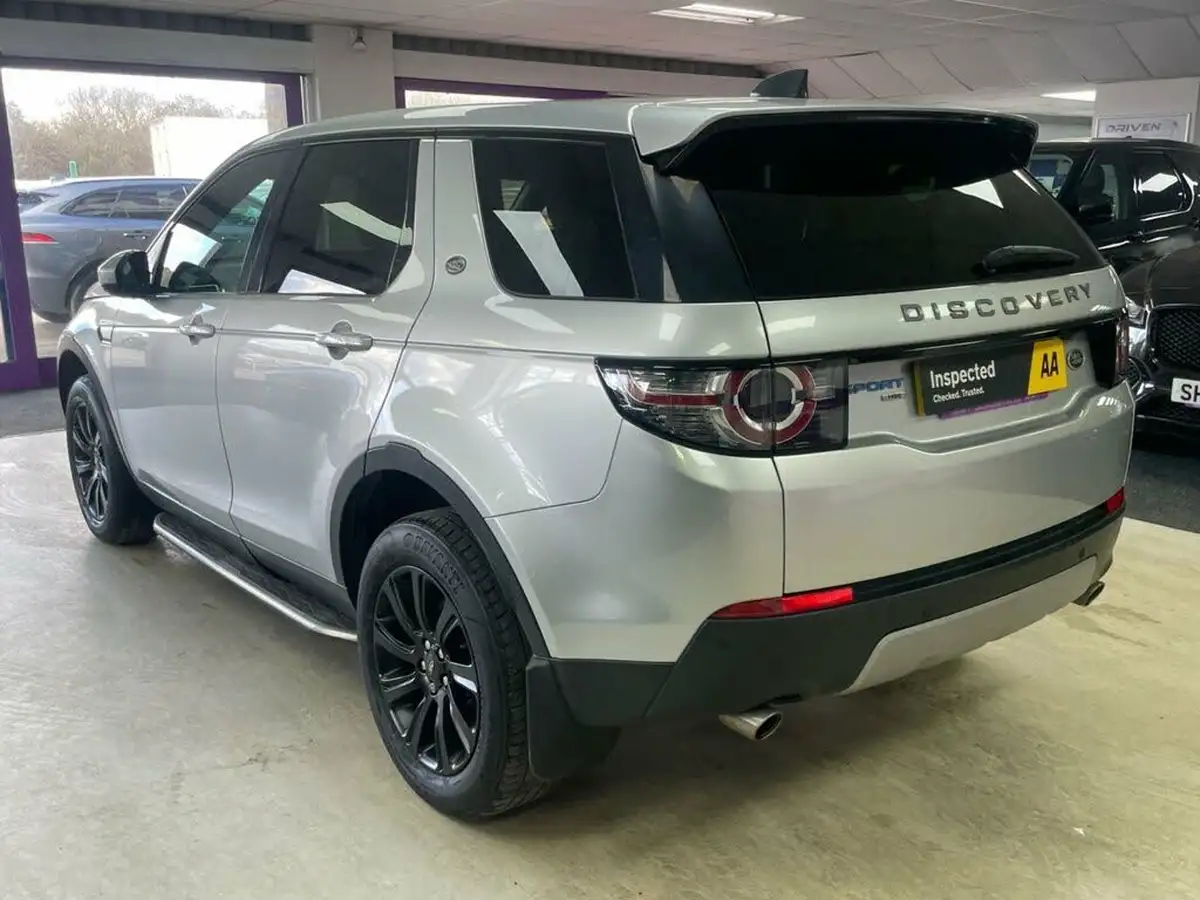 2017-land-rover-discovery-sport-20ed4-hse-big-5