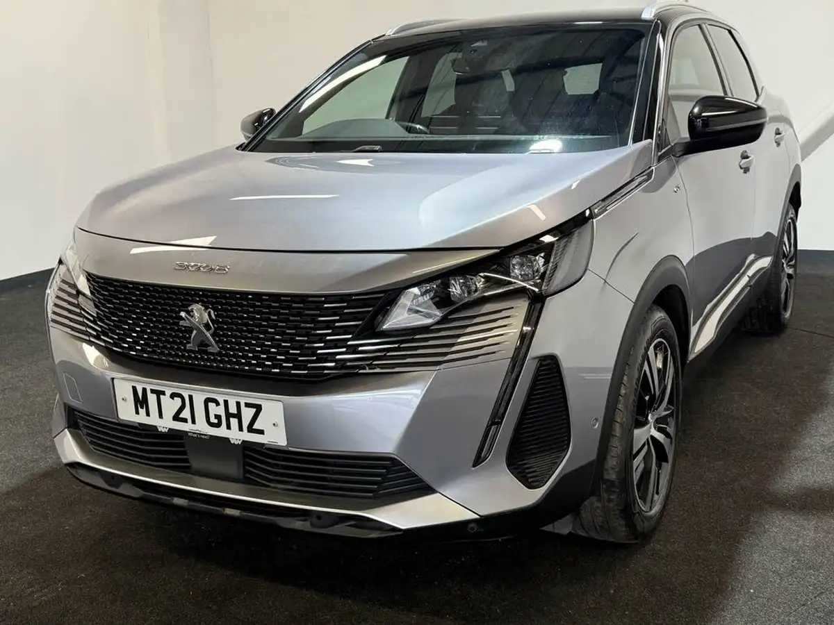 2021-peugeot-3008-suv-12-puretech-gt-eat8-big-0