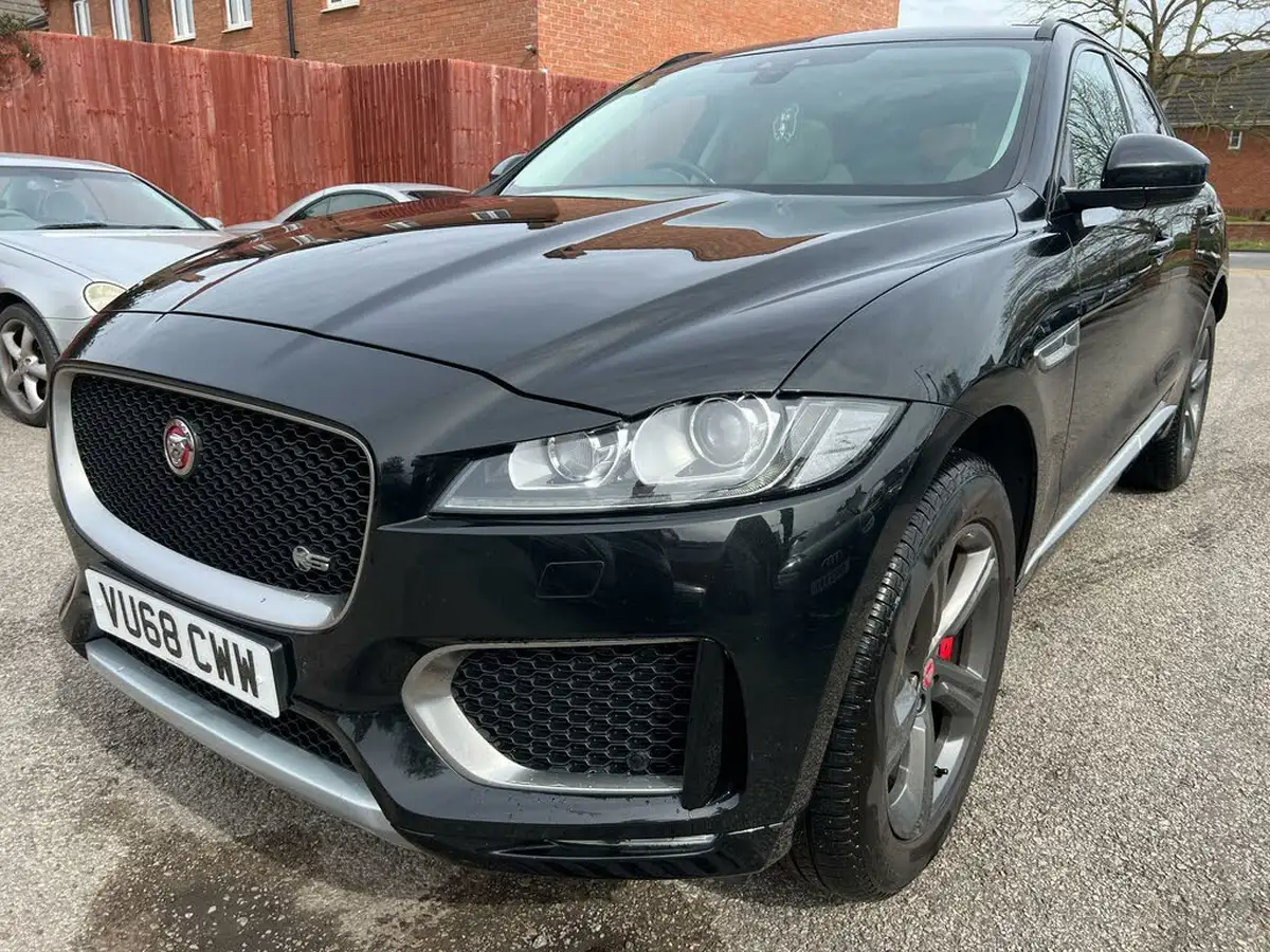 2019-jaguar-f-pace-30td-s-v6-ss-big-11