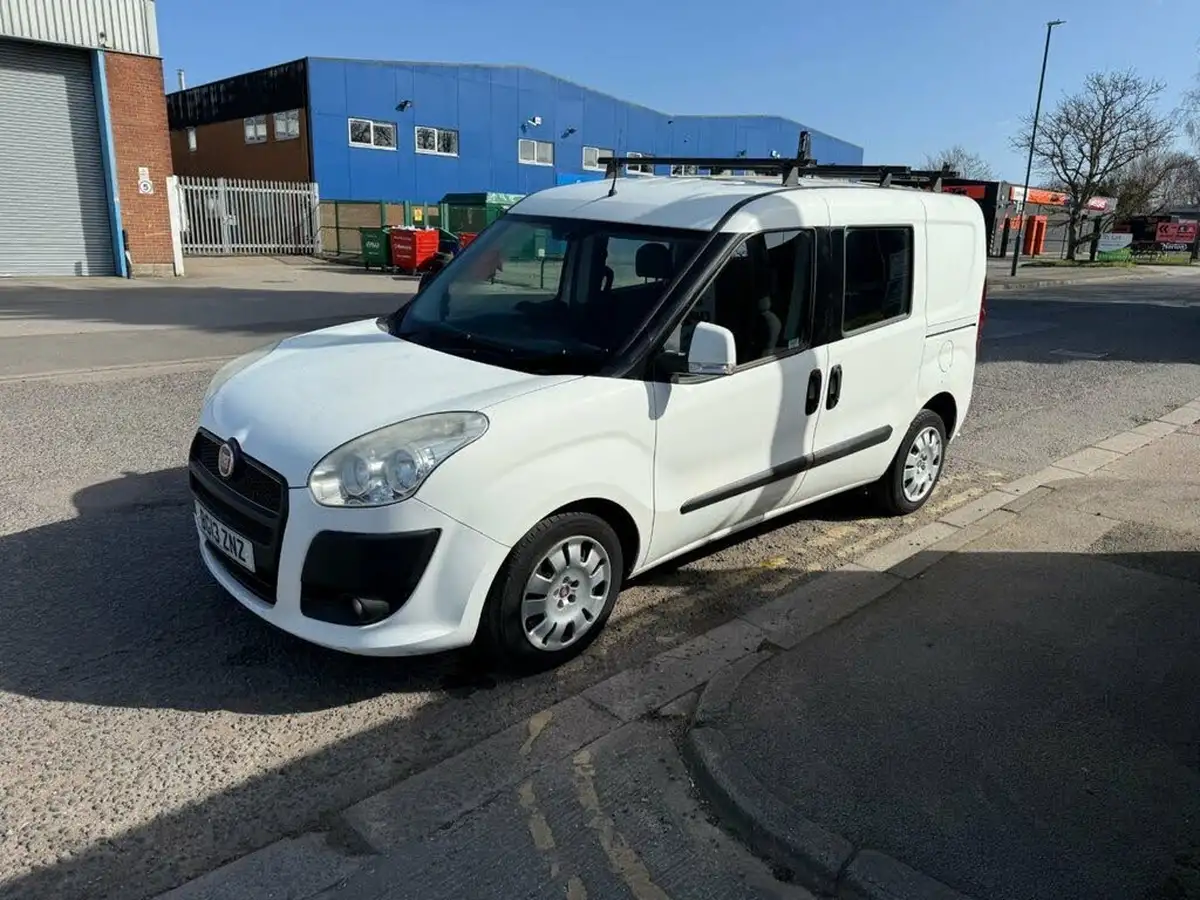 2013-fiat-doblo-cargo-16td-maxi-m1-sx-comfort-matic-big-4