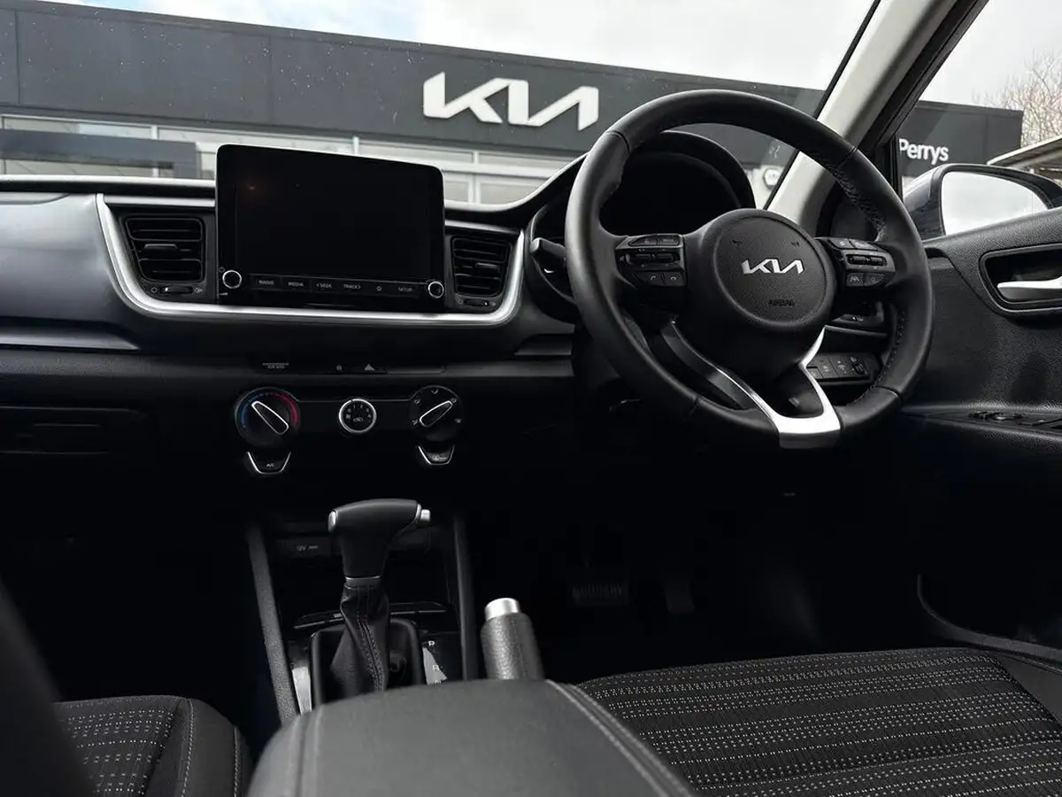 2024-kia-stonic-10-t-gdi-2-98bhp-dct-big-31