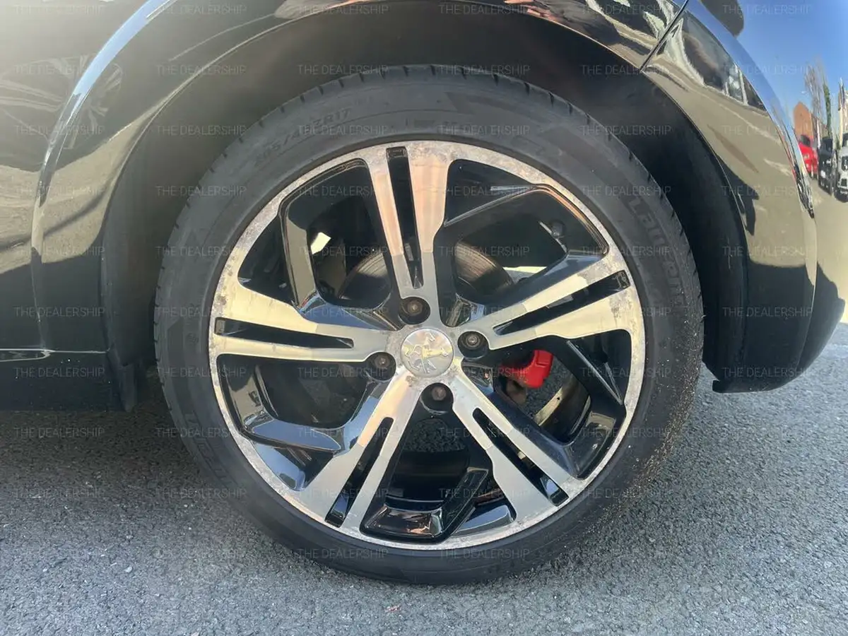 2018-peugeot-208-16-thp-gti-prestige-big-19