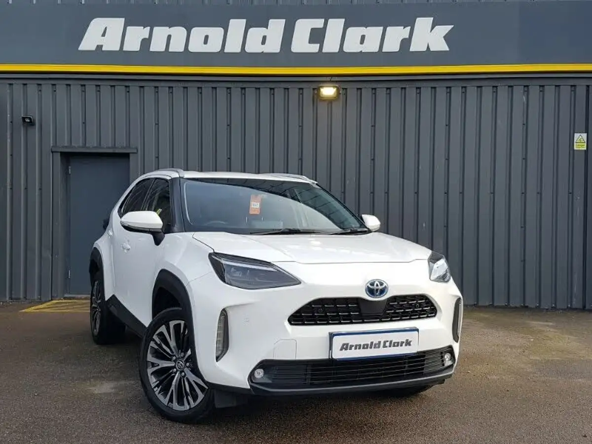2022-toyota-yaris-cross-15-vvt-i-excel-awd-i-big-0