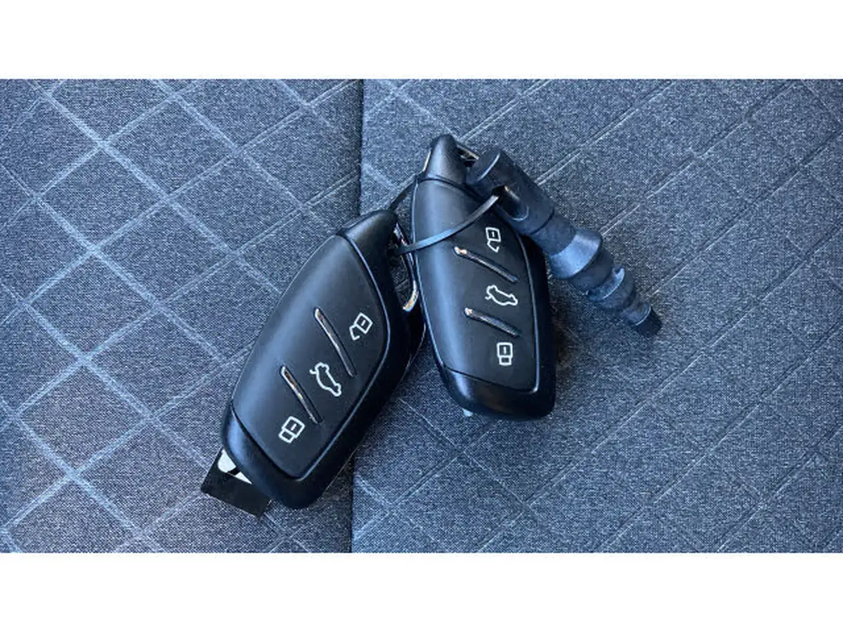 2025-mg-zs-suv-15-se-196ps-hybrid-1498cc-auto-big-19