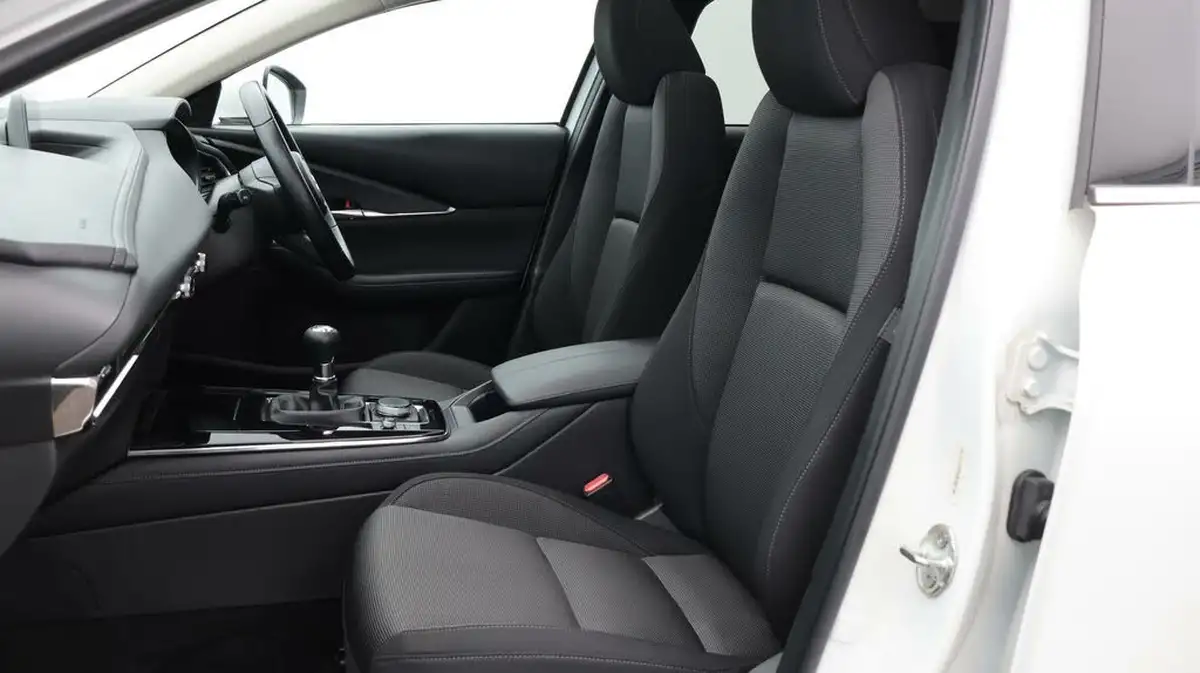 2021-mazda-cx-30-20-e-skyactiv-x-sport-lux-big-14