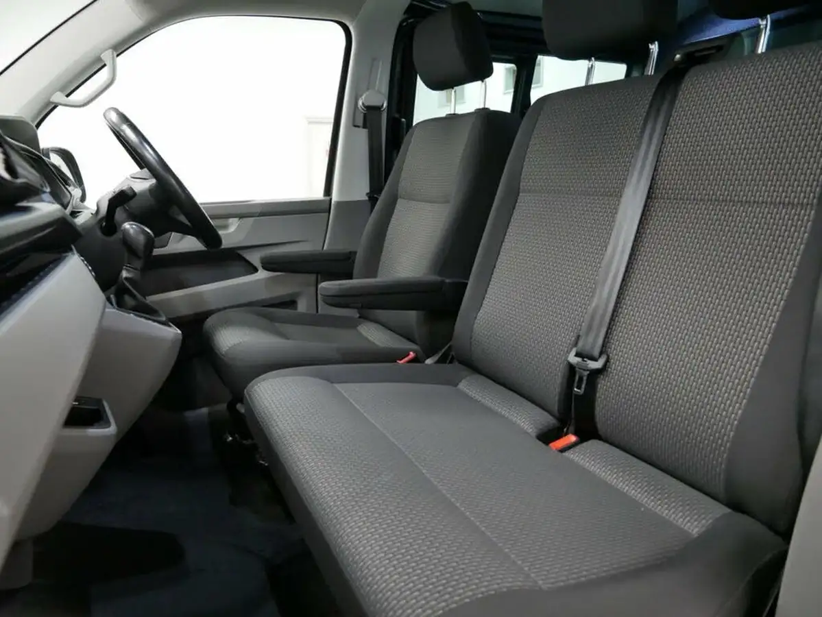 2022-volkswagen-transporter-20bitdi-t32-highline-bmt-lwb-4motion-199pseu6dt-e-kombi-big-5