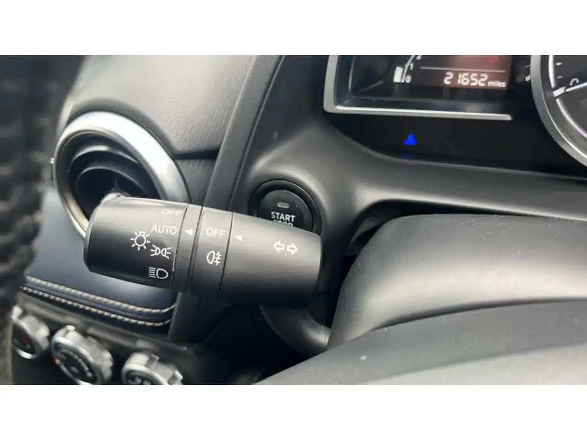 2021-mazda-mazda2-15-skyactiv-g-sport-nav-big-25