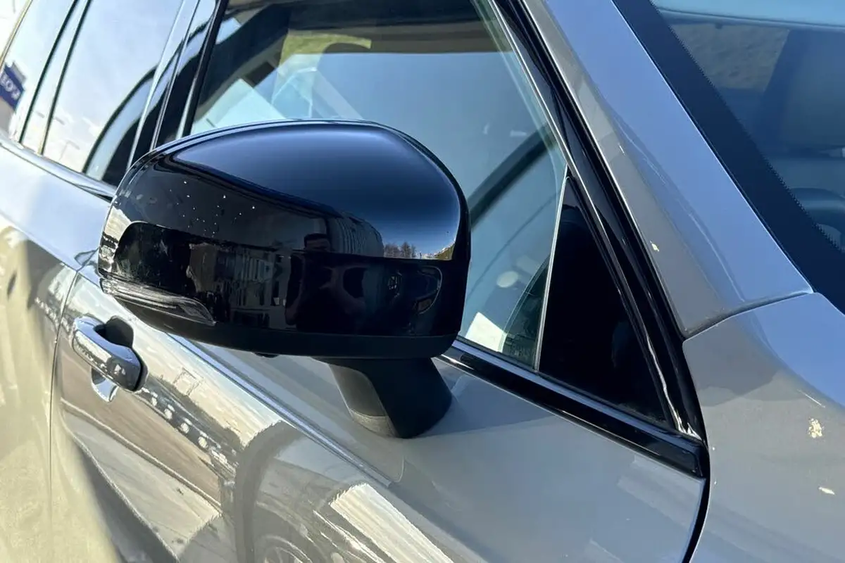 2024-volvo-xc90-20-b5-ultra-dark-big-18