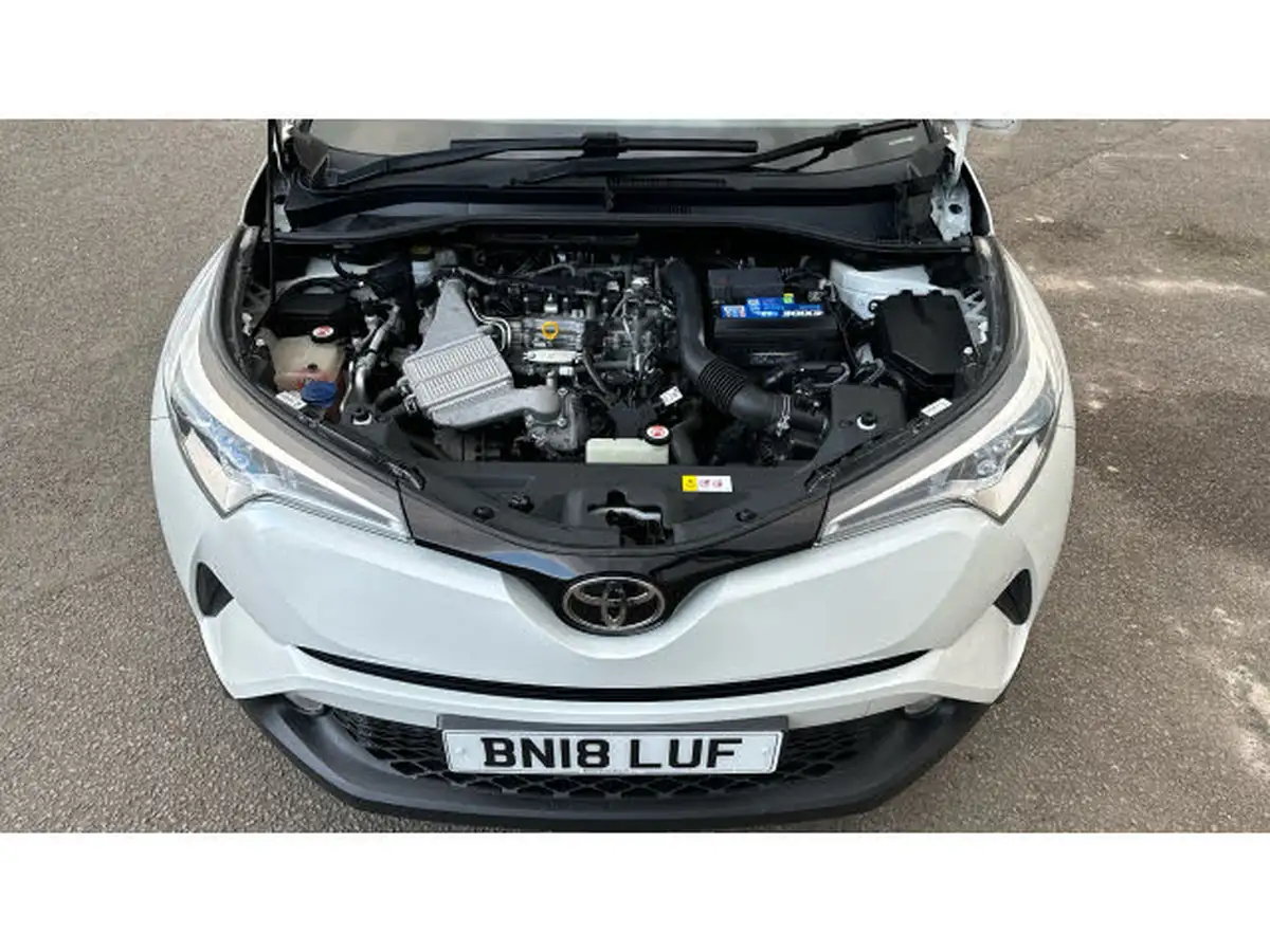 2018-toyota-c-hr-12-excel-big-7