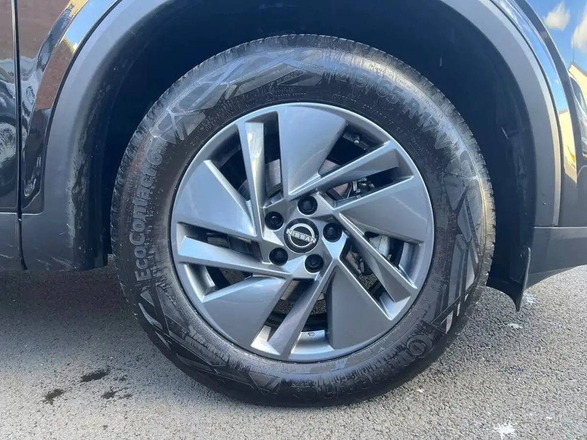 2024-nissan-qashqai-13-dig-t-acenta-premium-140ps-big-8