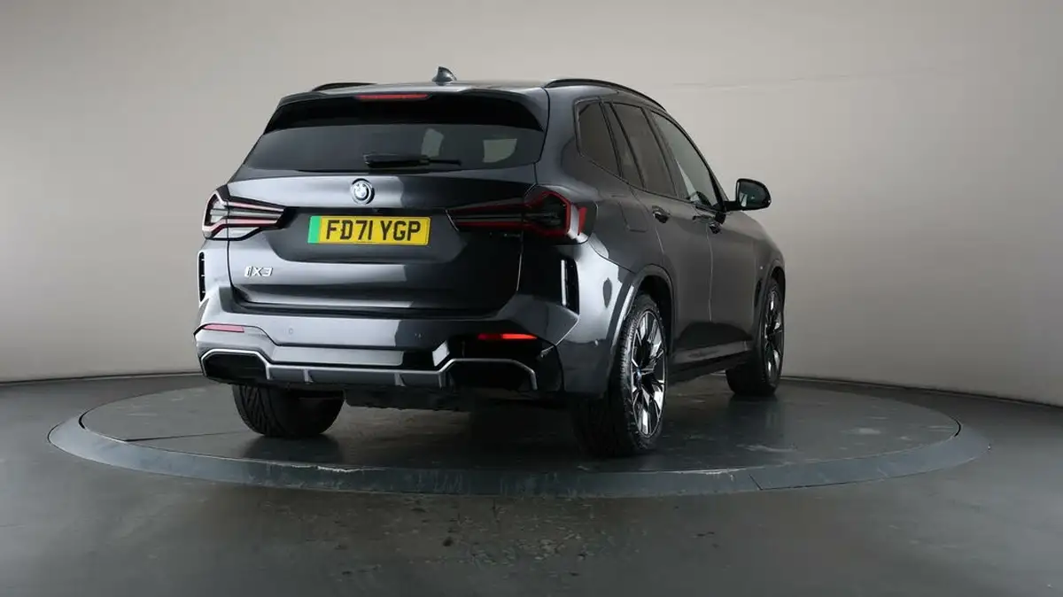 2022-bmw-ix3-e-m-sport-pro-big-64