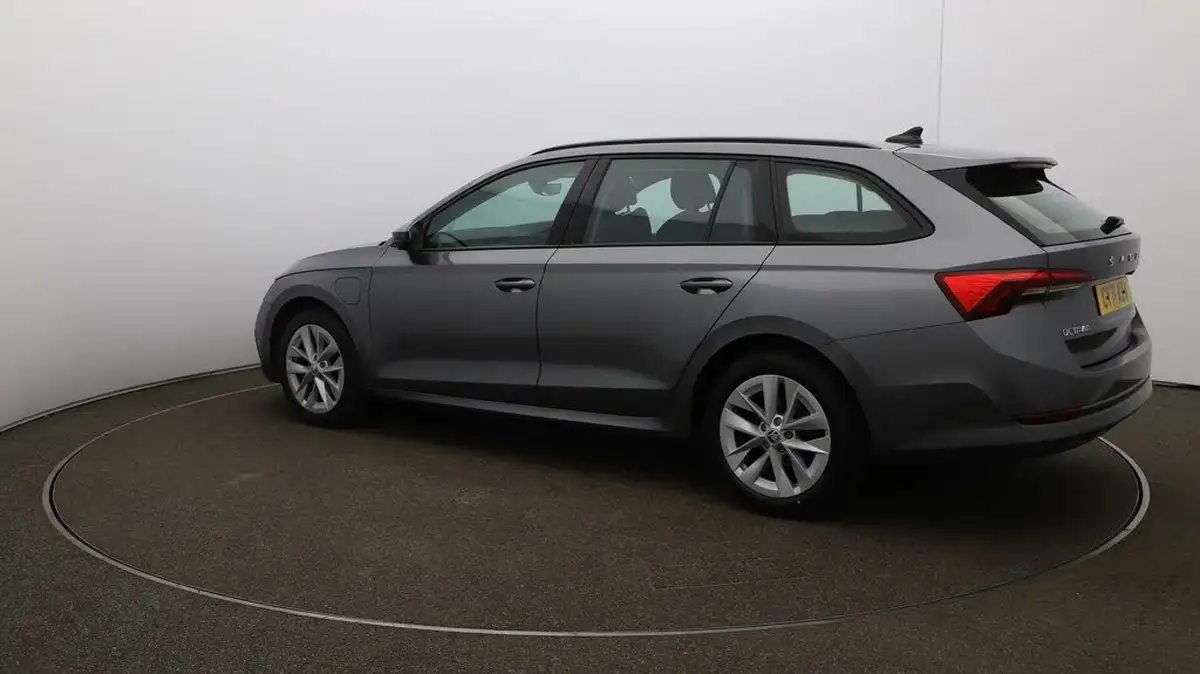 2022-skoda-octavia-14-tsi-se-technology-estate-big-28