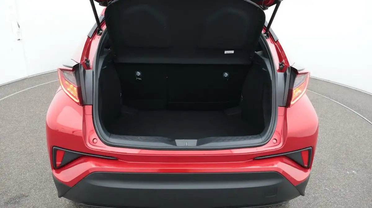 2022-toyota-c-hr-18-vvt-i-icon-big-17