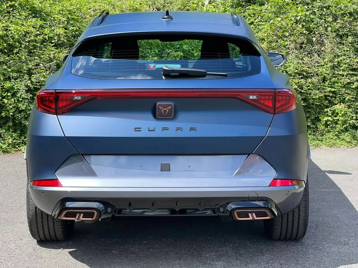2023-cupra-formentor-14-e-hybrid-v1-big-3