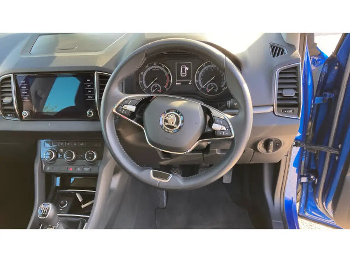 2022-skoda-karoq-10-tsi-se-big-9