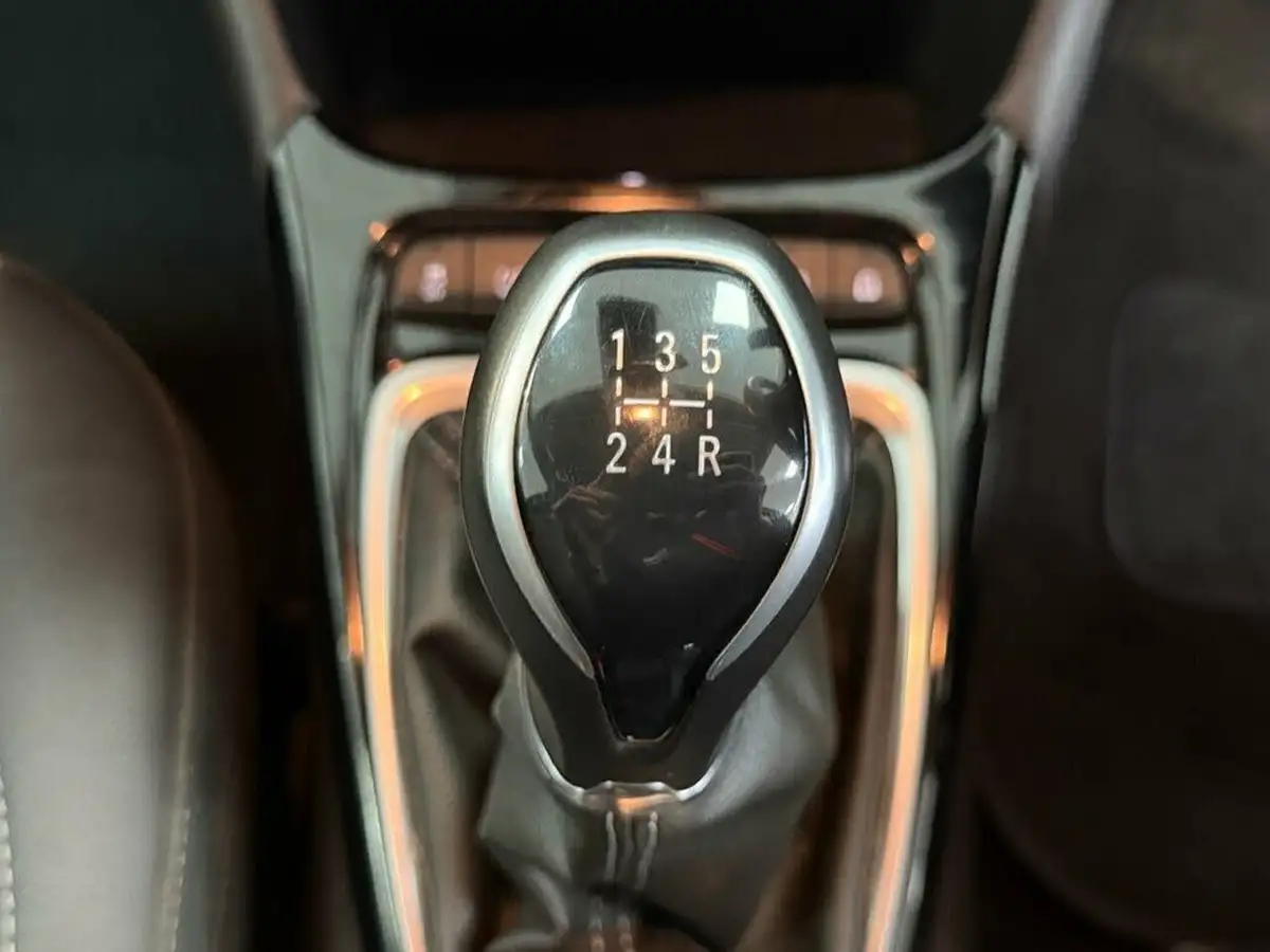2021-vauxhall-crossland-12i-elite-edition-big-47
