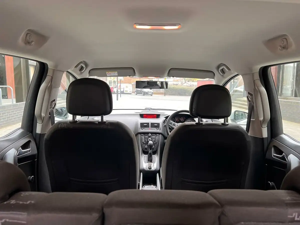 2014-vauxhall-meriva-14-exclusiv-ac-120ps-1364cc-auto-big-35