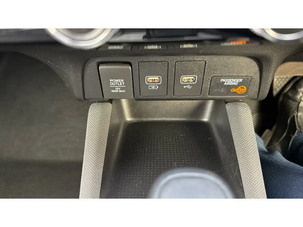 2021-honda-jazz-15-i-mmd-crosstar-ex-109ps-two-tone-big-35