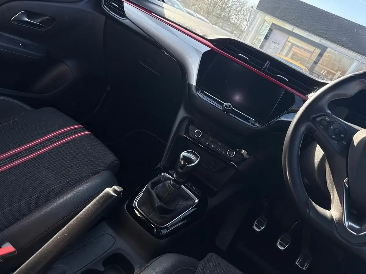 2021-vauxhall-corsa-12-turbo-sri-100ps-big-16