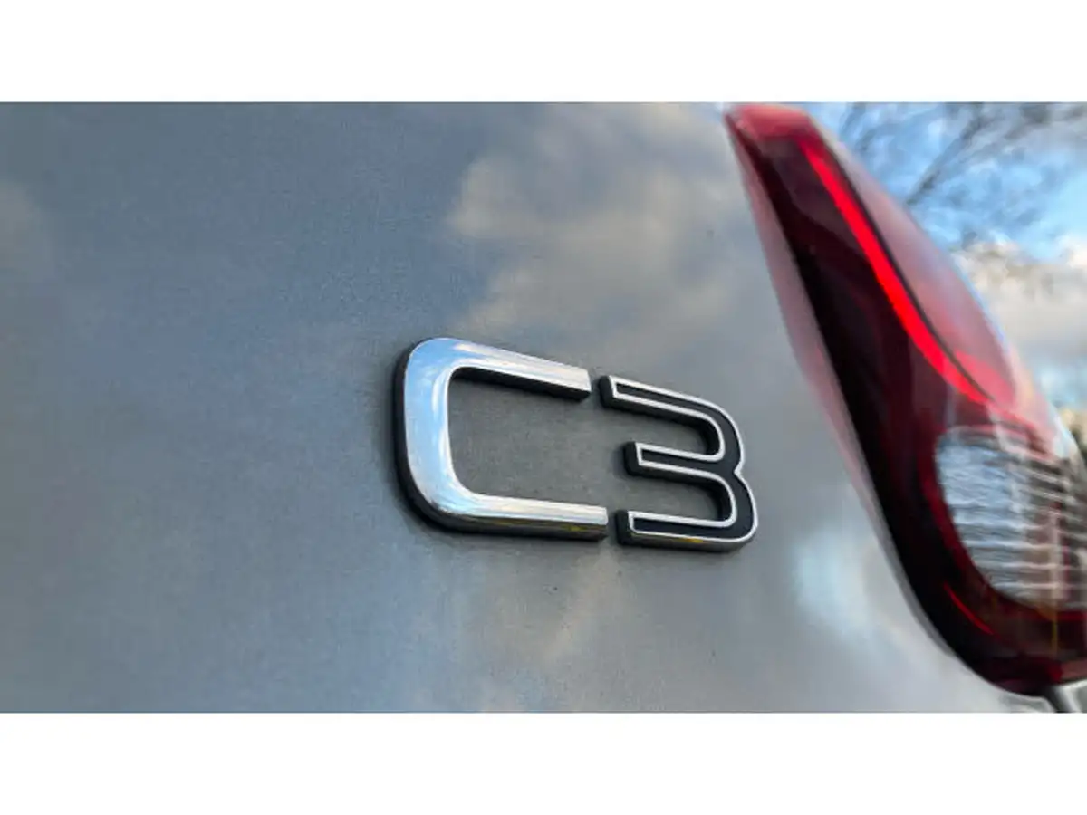 2023-citroen-c3-12-puretech-elle-83ps-ss-big-31