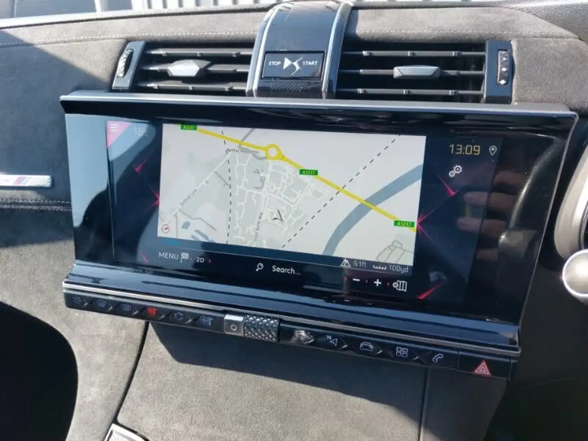 2019-ds-ds-7-crossback-12-puretech-performance-line-ss-big-9
