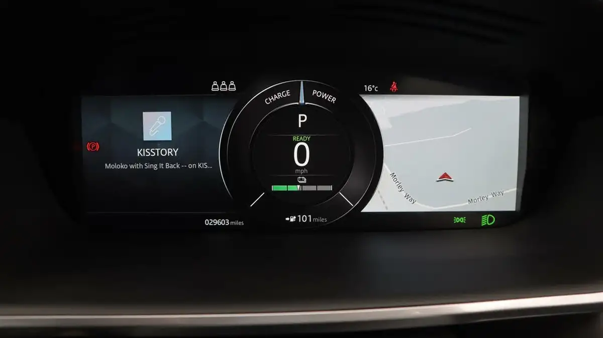2020-jaguar-i-pace-ev400-hse-big-10