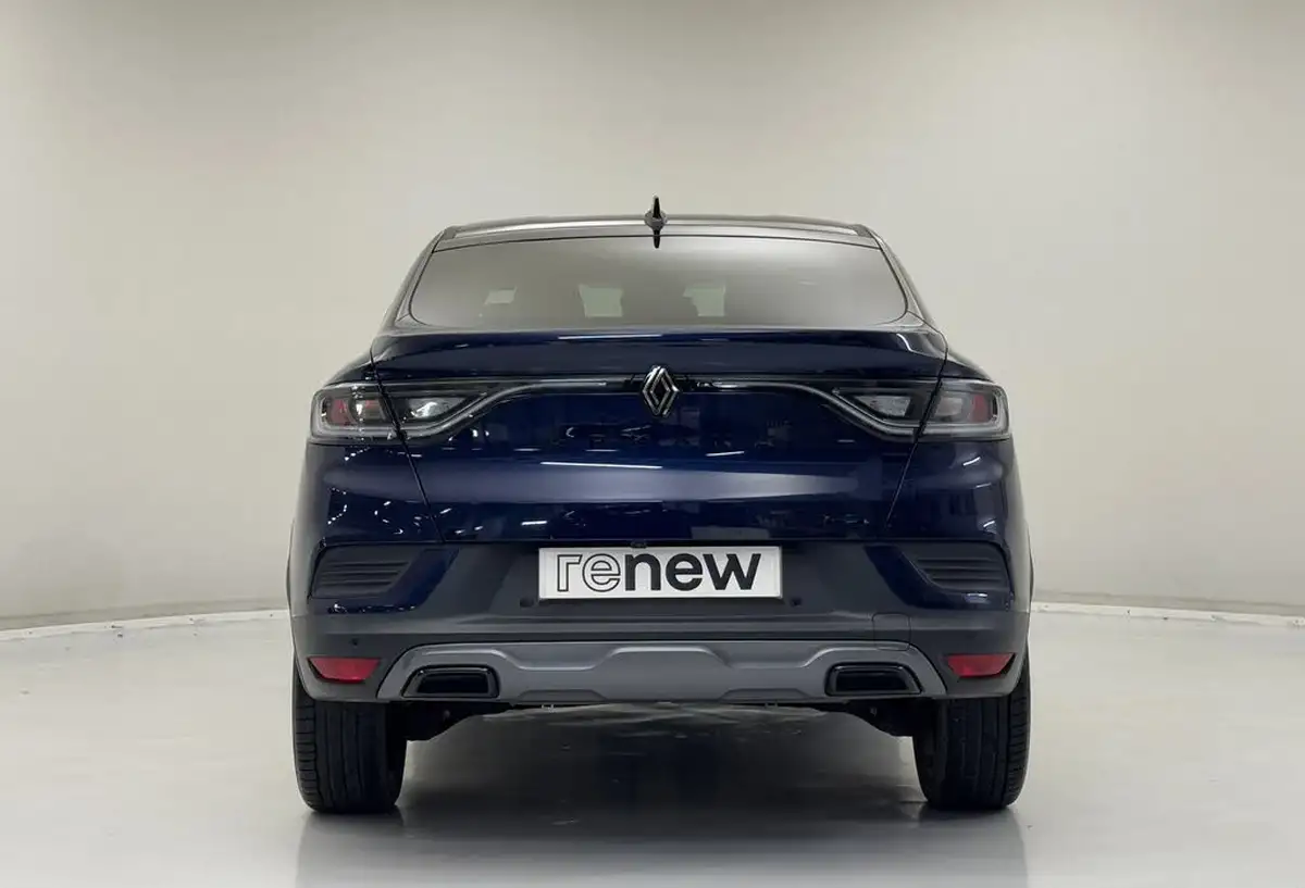 2024-renault-arkana-16-esprit-alpine-big-6