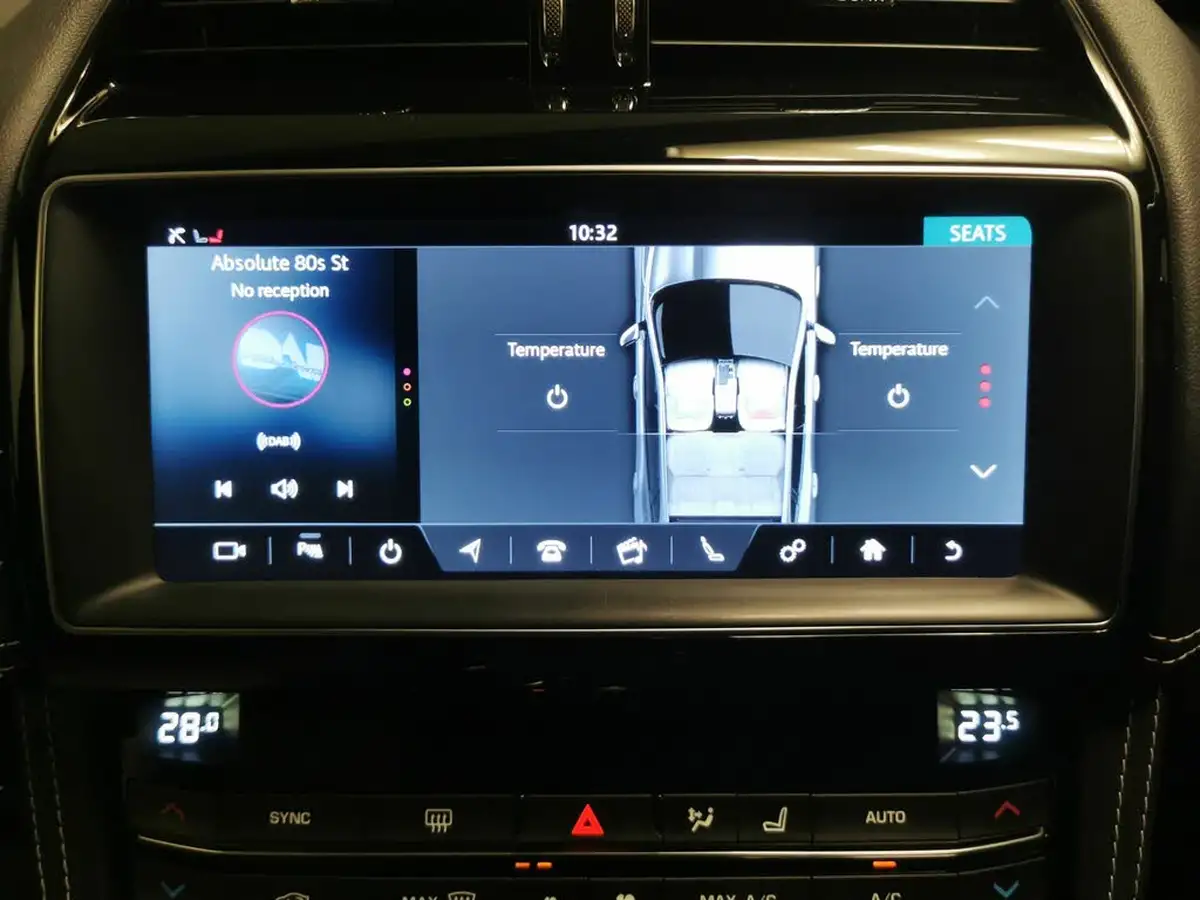 2019-jaguar-f-pace-20i-r-sport-250ps-ss-big-26