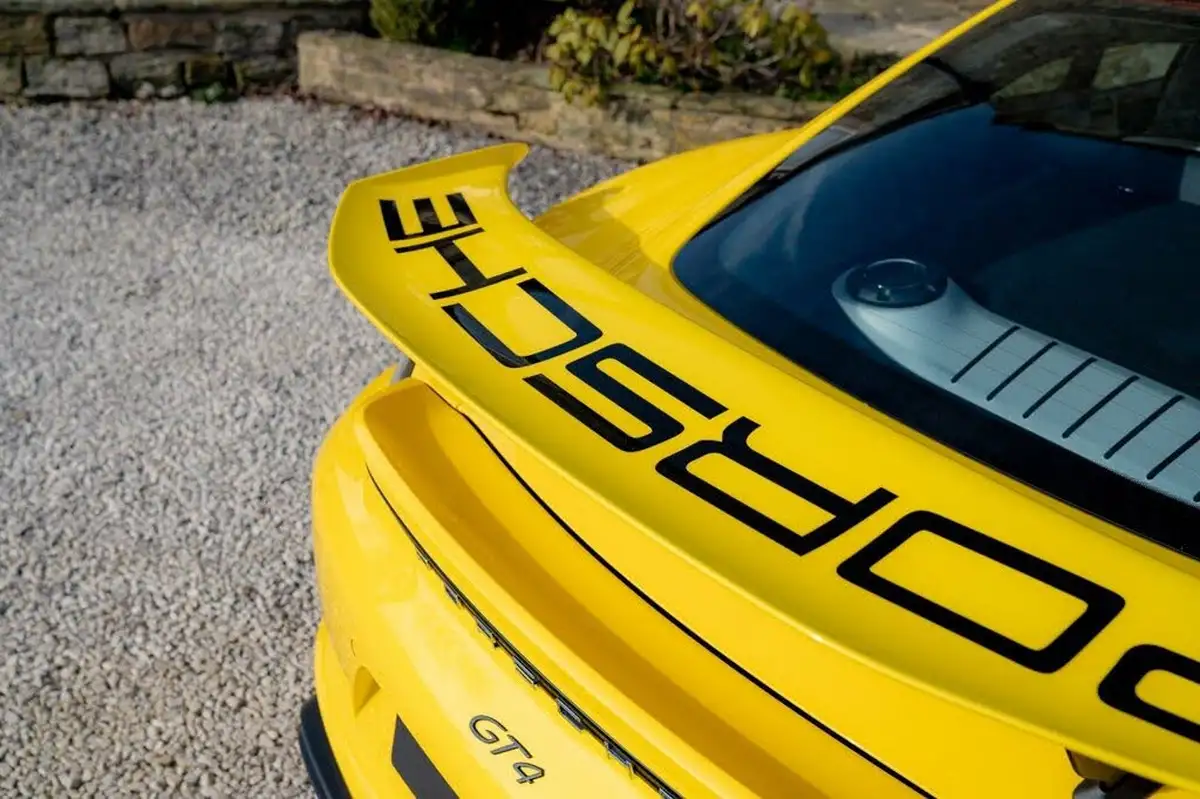 2023-porsche-cayman-718-40-cayman-gt4-pdk-big-28
