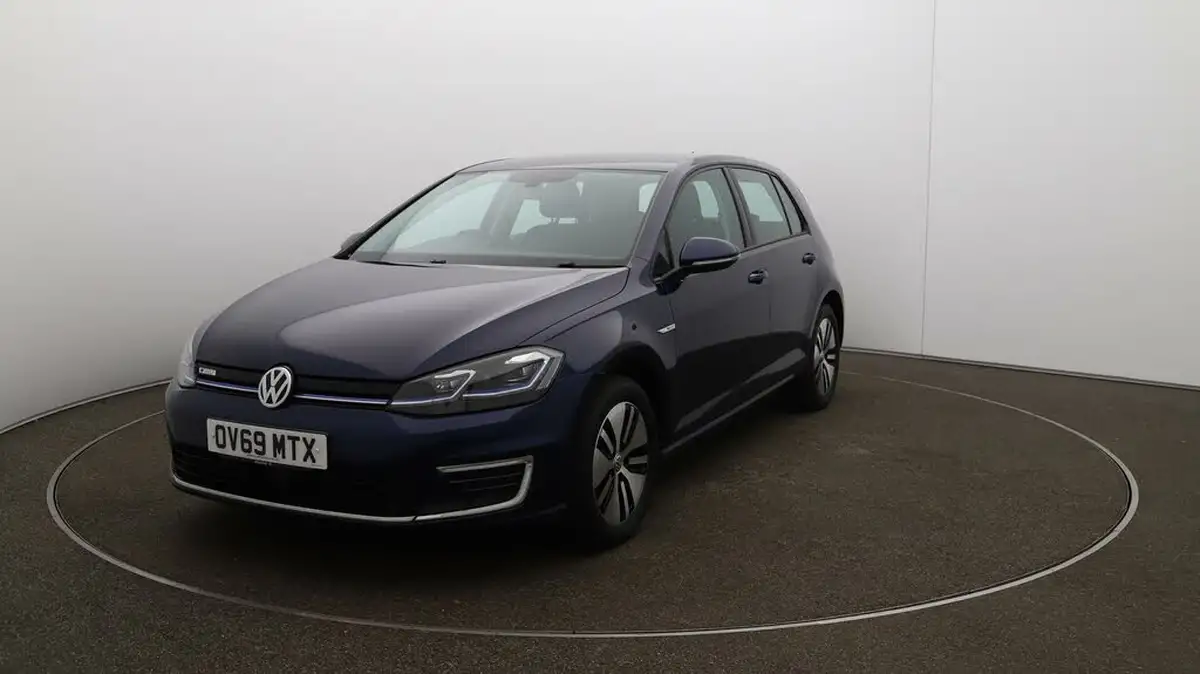 2019-volkswagen-golf-e-e-golf-big-36