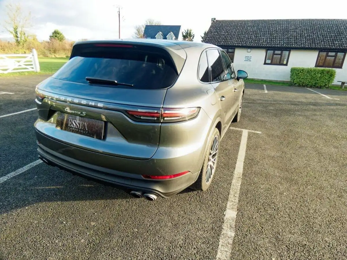 2019-porsche-cayenne-30-v6-s-big-20