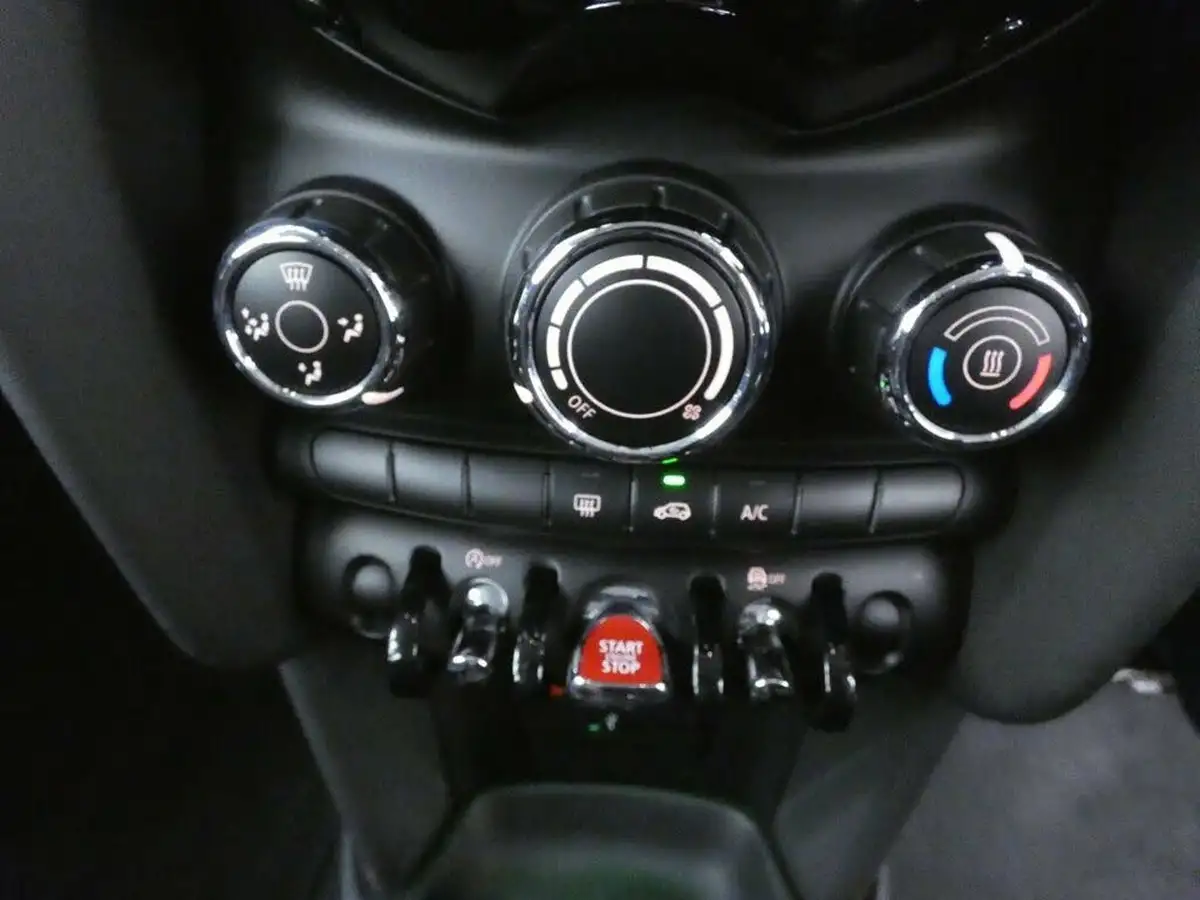 2021-mini-cooper-15-one-classic-series-ii-5d-auto-big-12