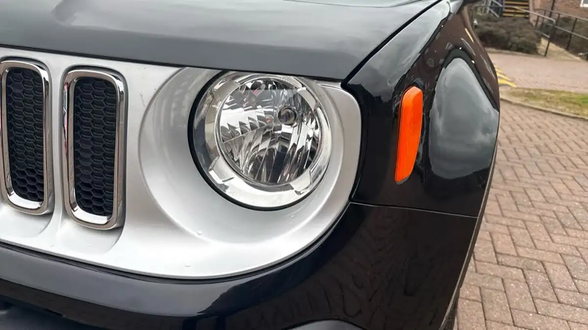 2016-jeep-renegade-20multijet-ii-limited-ss-big-26