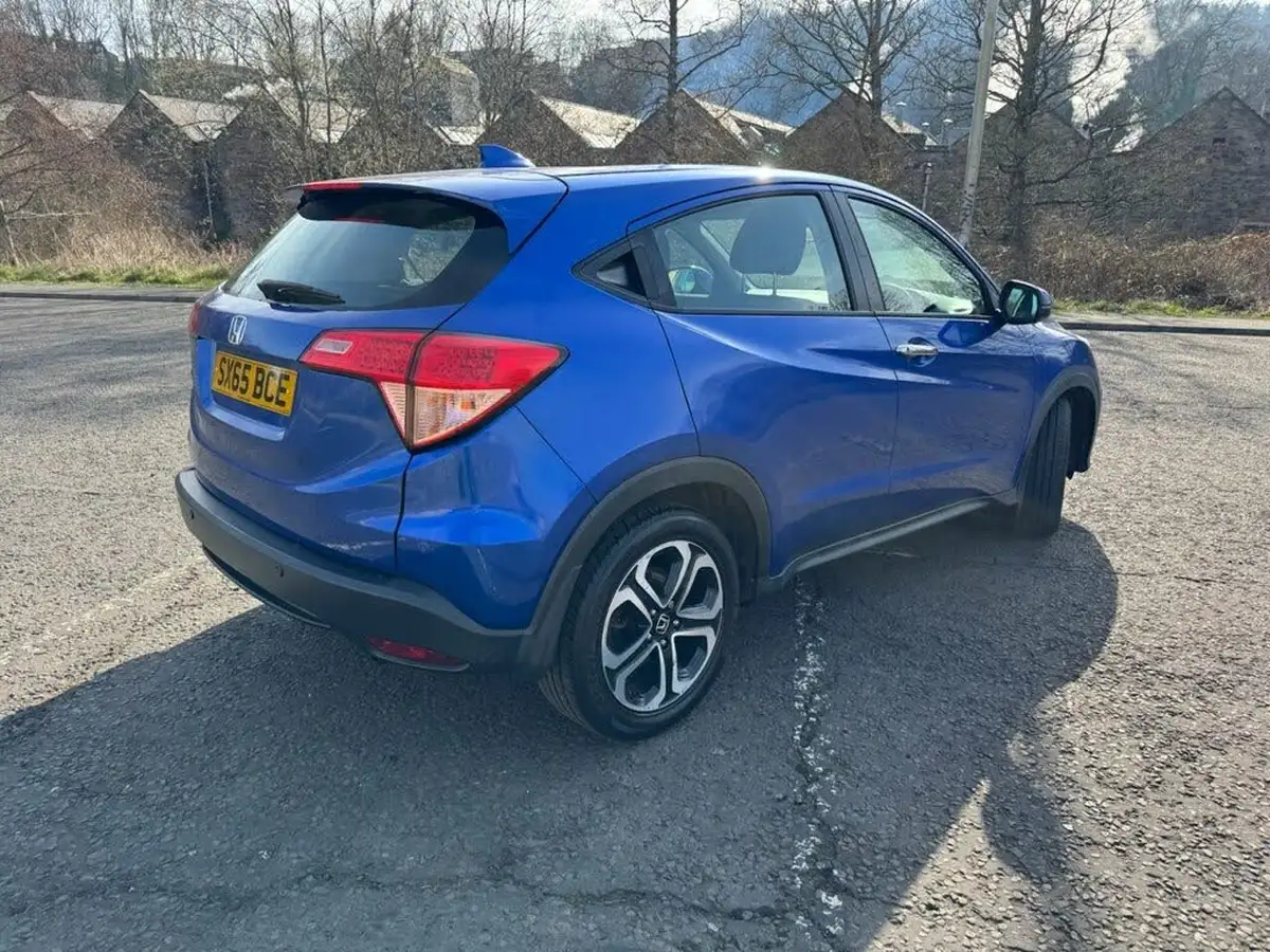 2015-honda-hr-v-15-i-vtec-se-big-7