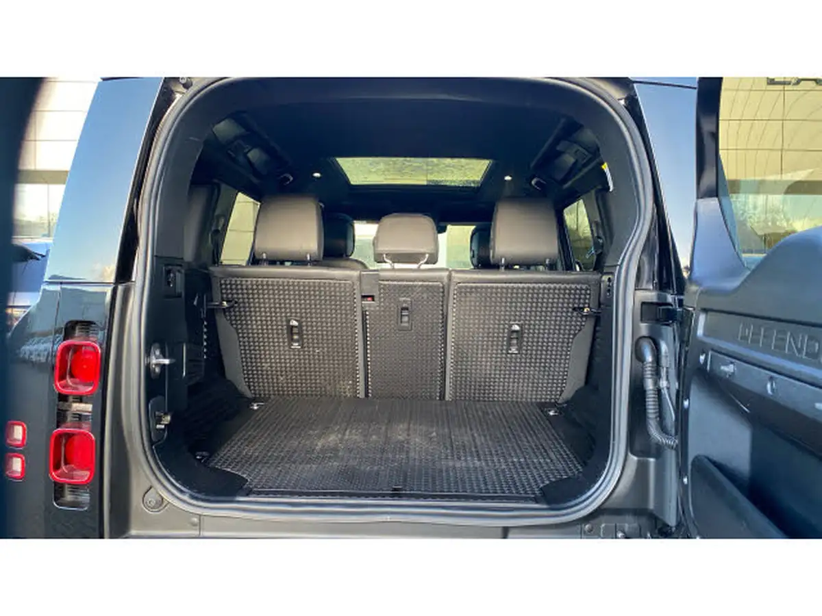 2023-land-rover-110-defender-30-d250-x-dynamic-hse-big-9