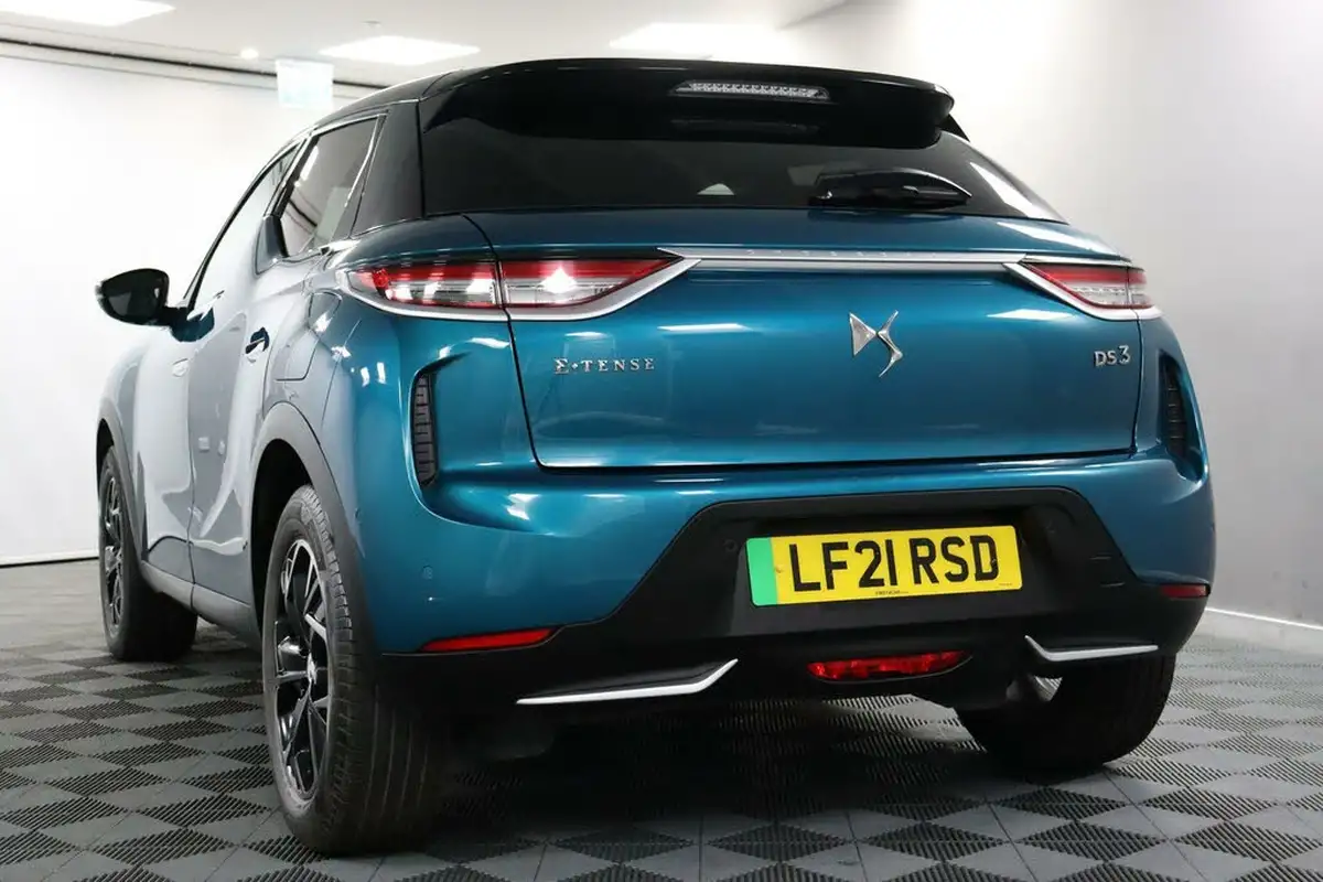 2021-ds-ds-3-crossback-e-tense-prestige-big-10
