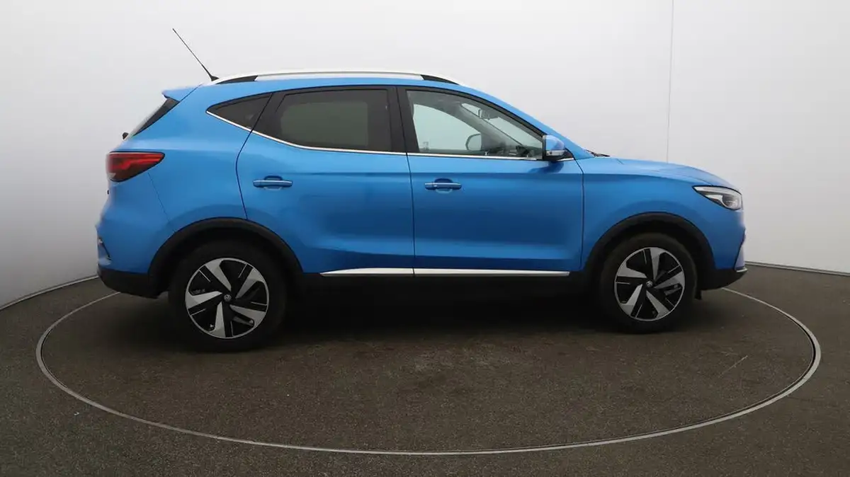 2024-mg-zs-suv-e-trophy-connect-ev-156ps-long-range-big-8