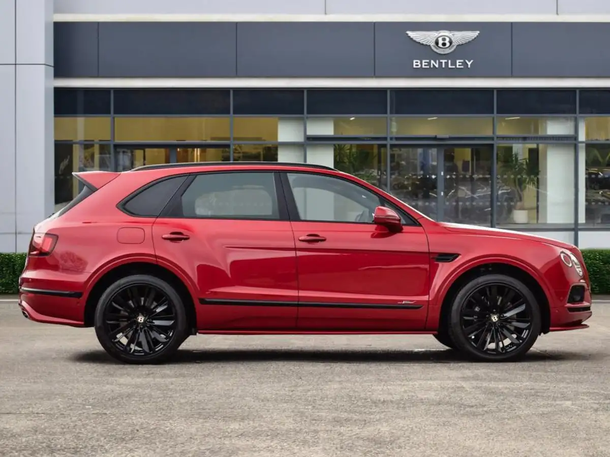 2019-bentley-bentayga-60-w12-speed-big-4