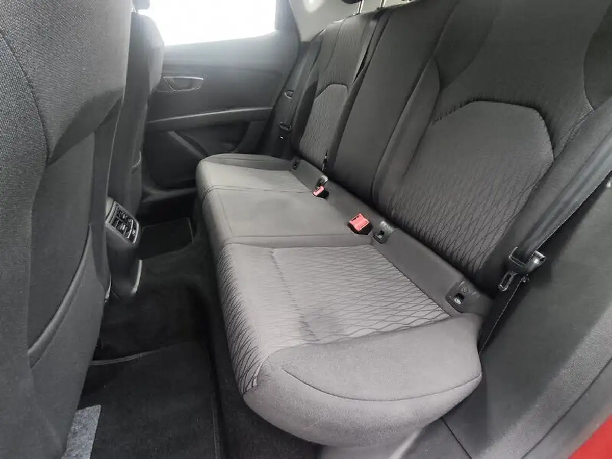 2014-seat-leon-20tdi-se-tech-pack-ss-hatchback-5d-dsg-big-32