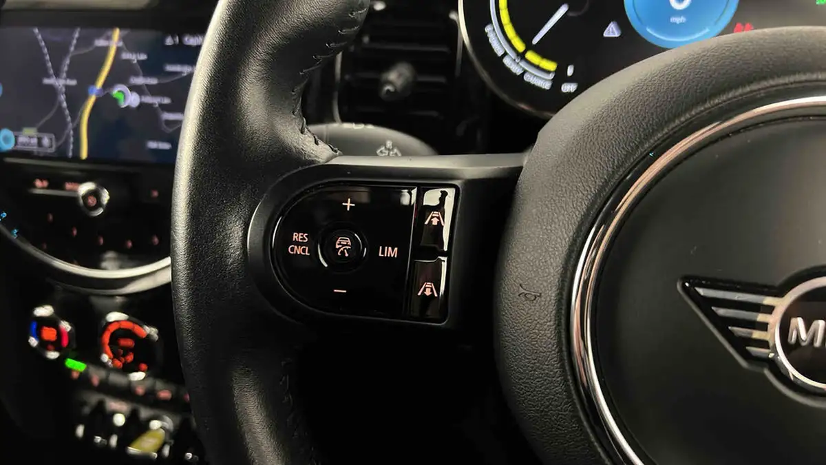 2021-mini-cooper-e-cooper-s-2-big-16