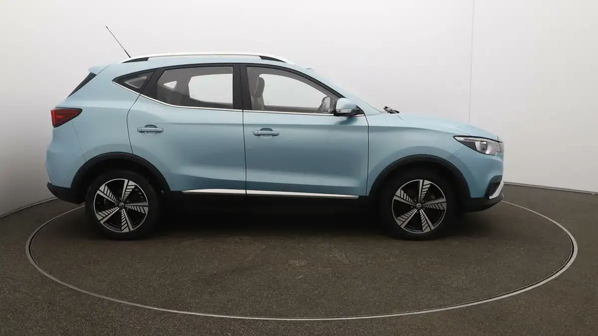 2020-mg-zs-suv-e-exclusive-ev-big-43