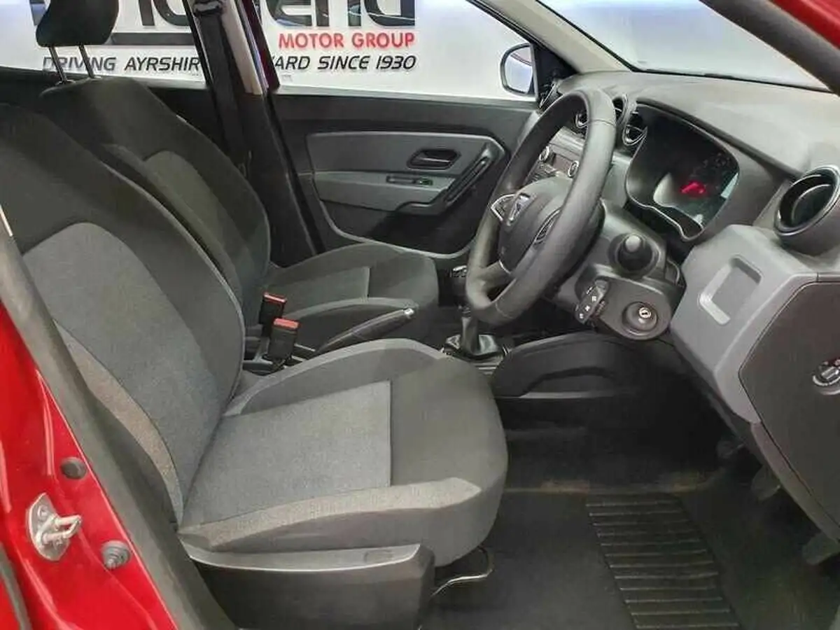 2022-dacia-duster-09-tce-essential-big-10