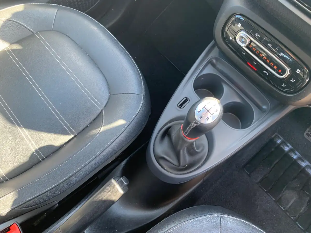 2016-smart-forfour-10-prime-71bhp-premium-plusss-big-16