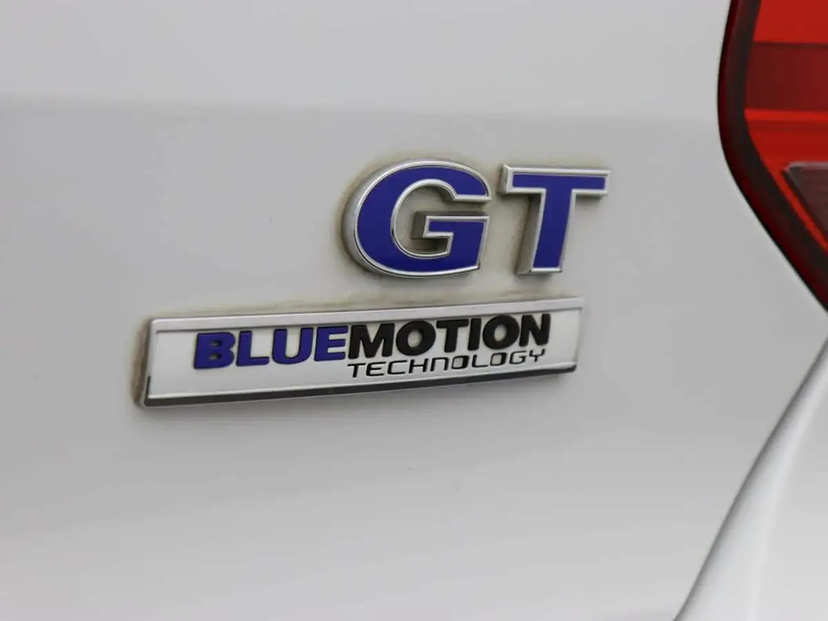 2017-volkswagen-polo-14-tsi-bluegt-act-bmtss-5d-big-39