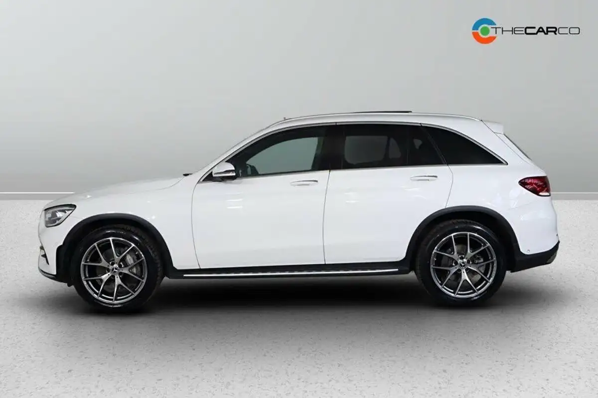 2021-mercedes-benz-glc-class-20d-glc300d-amg-line-premium-plus-245ps-station-wagon-5d-big-9