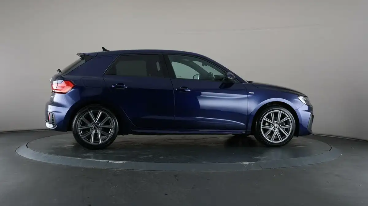 2023-audi-a1-10-30-tfsi-s-line-big-52