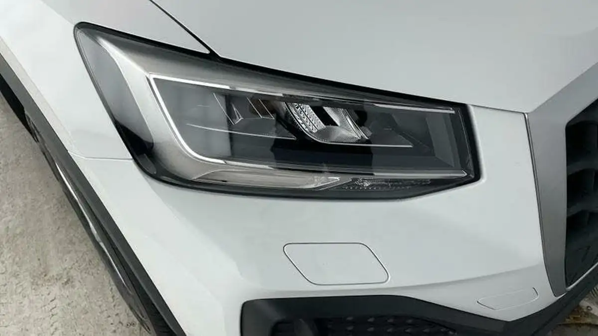 2022-audi-q2-10-30-tfsi-technik-big-37