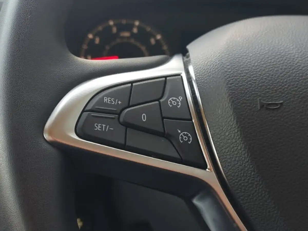 2021-dacia-sandero-10-tce-comfort-90bhp-big-17